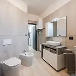 Smart Life House In The Heart Of Modena