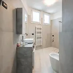 Apartman Smart Life House In The Heart Of Modena