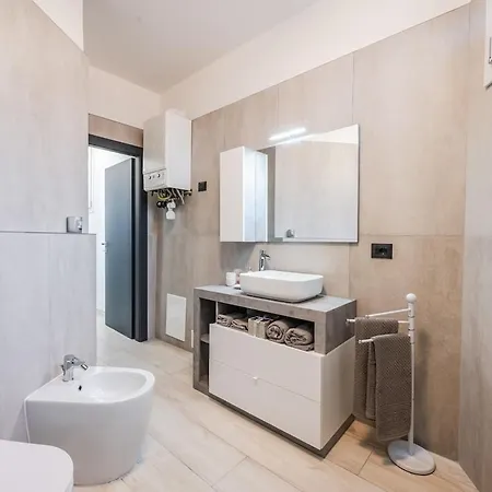 Smart Life House In The Heart Of Apartman