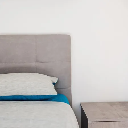 Smart Life House In The Heart Of Apartment Modena