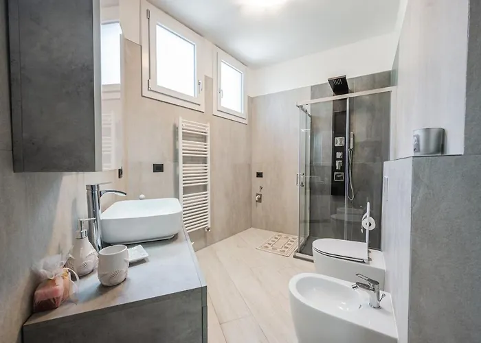 Smart Life House In The Heart Of * モデナ