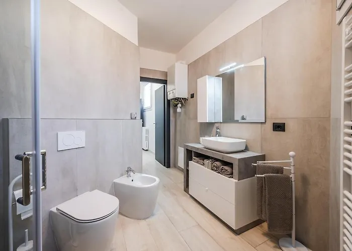 Smart Life House In The Heart Of Apartament Modena