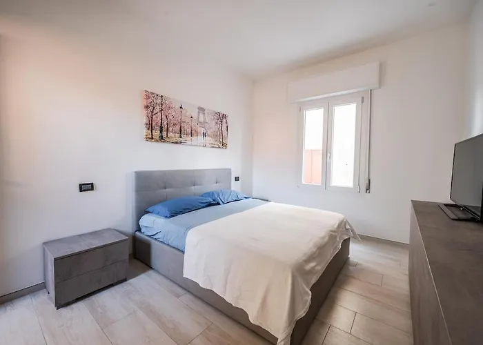 Smart Life House In The Heart Of * Μόντενα
